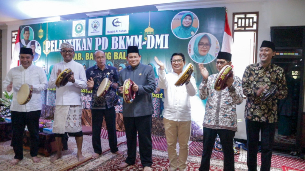 Sekda Badung Adi Arnawa Hadiri Pelantikan PD BKMM-DMI Badung